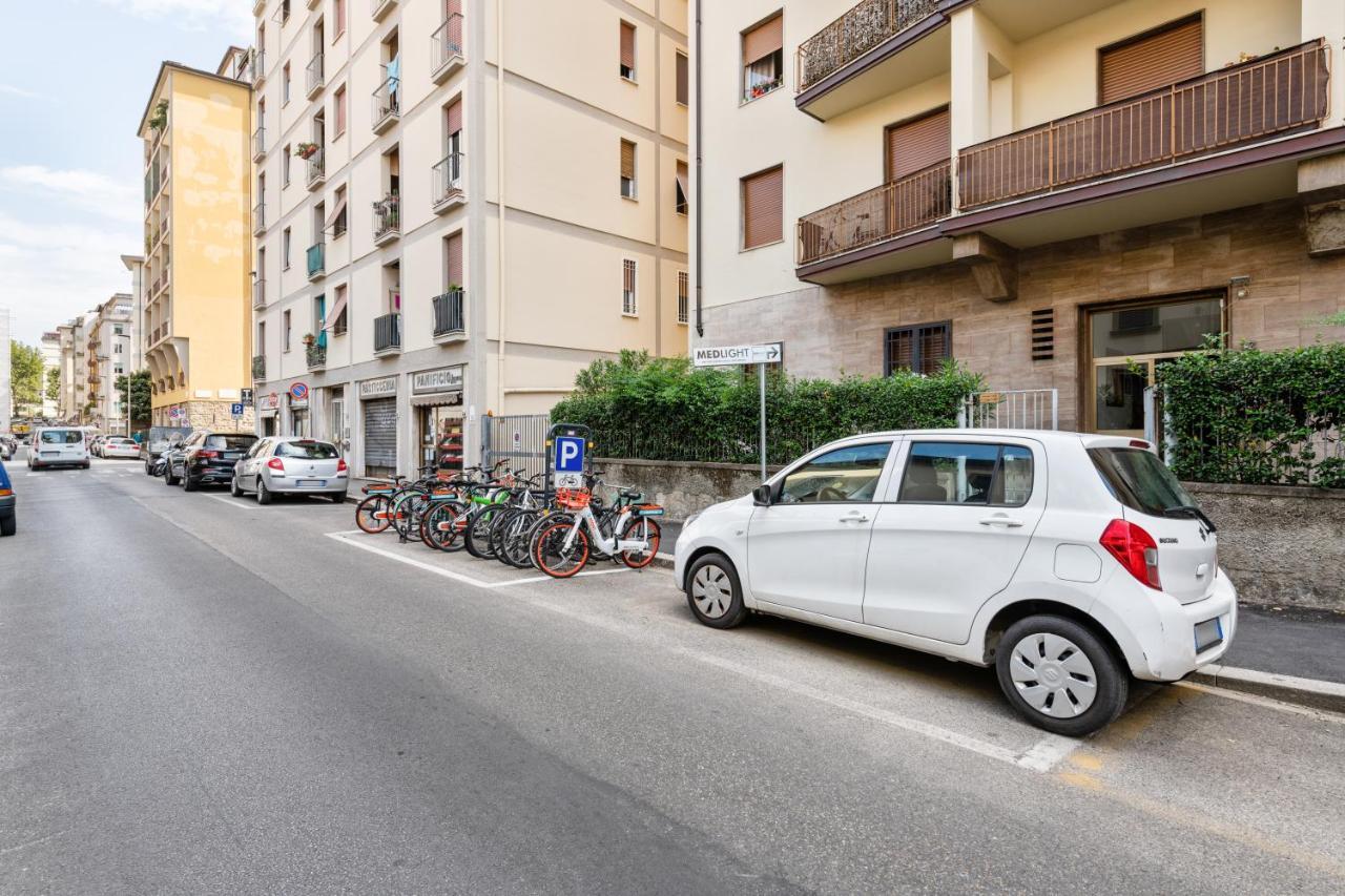 Maragliano Cozy Flat With Balcony Apartment Флоренция Екстериор снимка